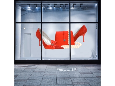 LED晶膜屏应用中的优缺点分析